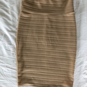 Nude pencil skirt